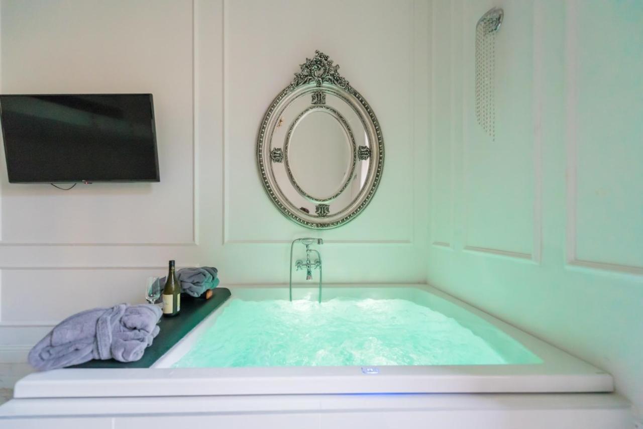 Jacuzzi Sinagoga View Leilighet Budapest Eksteriør bilde